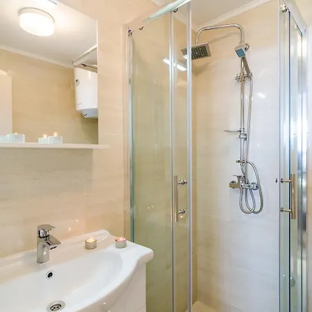 アパート Arba Seaview Residences *