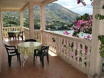 Arba Seaview Residences Apartamento Mlini