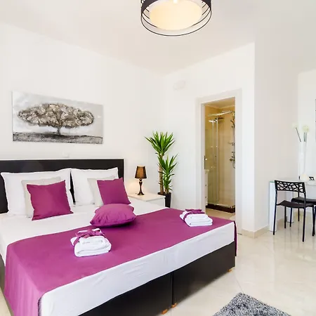 Arba Seaview Residences Apartamento Mlini