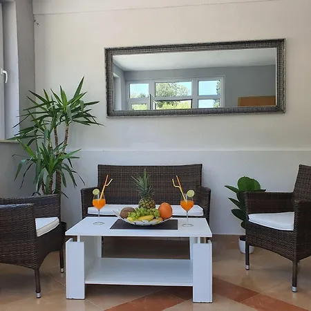 Arba Seaview Residences *