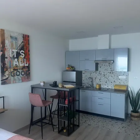 Lejlighed Arba Seaview Residences