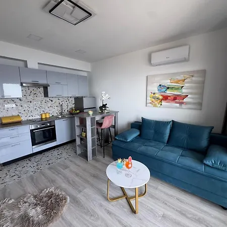 Lejlighed Arba Seaview Residences