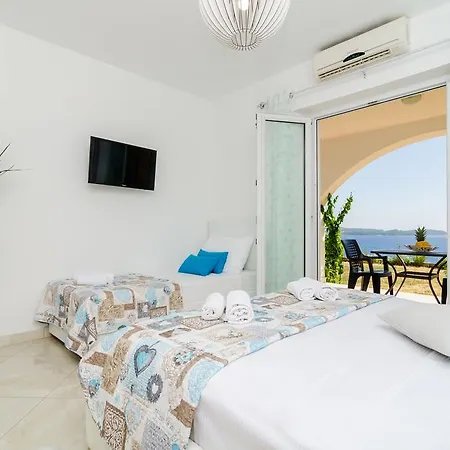 Arba Seaview Residences *