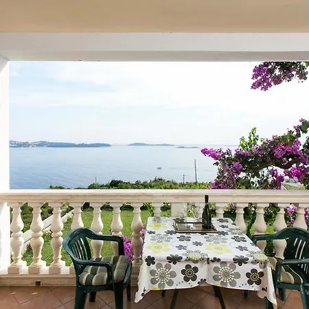 Arba Seaview Residences Apartamento Mlini